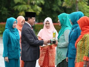 Bupati HM Wardan: Masyarakat Inhil haus akan ilmu agama